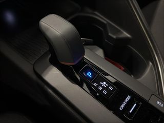 TOYOTA C-HR 2.0 PHEV HYBRID ADVANCE CVT 223 5P