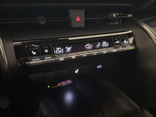 TOYOTA C-HR 2.0 PHEV HYBRID ADVANCE CVT 223 5P