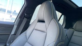 LYNK&CO 01 Lynk&Co 01 Crystal White+More MY25