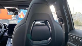 LYNK&CO 01 Lynk&Co 01 Crystal White+More MY25