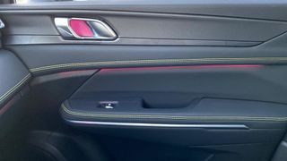 LYNK&CO 01 Lynk&Co 01 Crystal White+More MY25