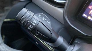 LYNK&CO 01 Lynk&Co 01 Crystal White+More MY25