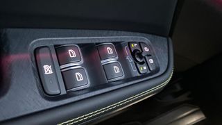 LYNK&CO 01 Lynk&Co 01 Crystal White+More MY25