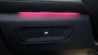 LYNK&CO 01 Lynk&Co 01 Crystal White+More MY25