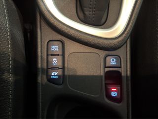 TOYOTA YARIS 1.5 VVT-I HEV ACTIVE TECH 116 5P