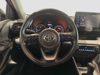 TOYOTA YARIS 1.5 VVT-I HEV ACTIVE TECH 116 5P