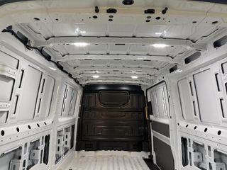 VOLKSWAGEN COMERCIALES CRAFTER 2.0 TDI 35 L3H2 FURGON