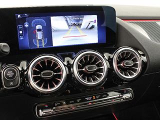 MERCEDES B-CLASS B 200D