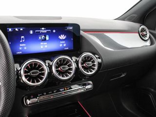 MERCEDES B-CLASS B 200D