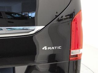 MERCEDES V-CLASS V 300D AVANTGARDE 4MATIC