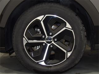 KIA Niro 1.6 GDi HEV 102kW (139CV) Drive