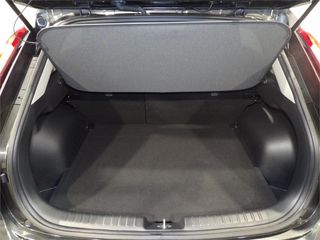 KIA Niro 1.6 GDi HEV 102kW (139CV) Drive