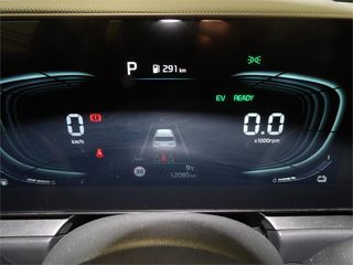 KIA Niro 1.6 GDi HEV 102kW (139CV) Drive