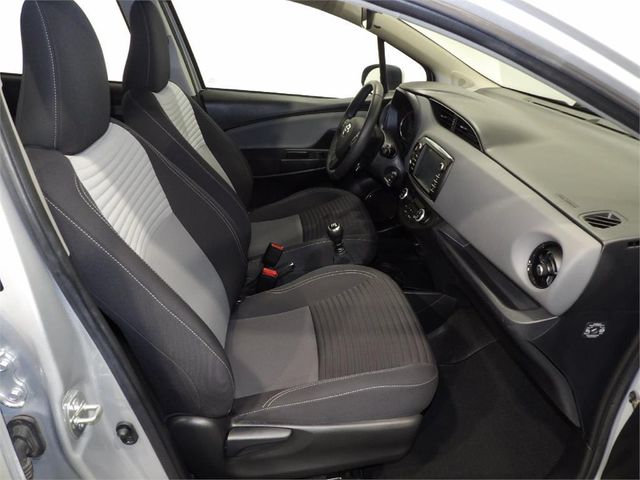 TOYOTA Yaris 1.5 110 Active
