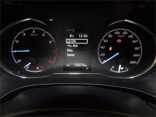 TOYOTA Yaris 1.5 110 Active