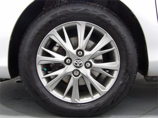 TOYOTA Yaris 1.5 110 Active