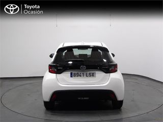 TOYOTA Yaris 1.5 120H Business Plus