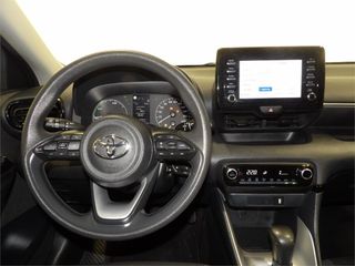 TOYOTA Yaris 1.5 120H Business Plus