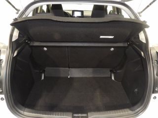 TOYOTA Yaris 1.5 120H Business Plus