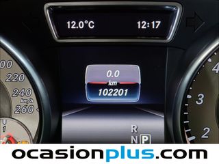 Mercedes-Benz CLA 180 90 kW (122 CV)