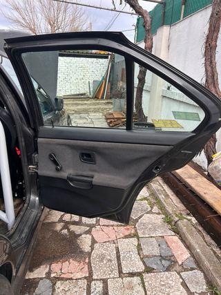 Paneles Puerta E36 Berlina