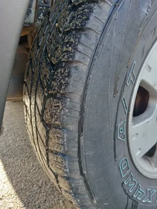 Mitsubishi Montero 2003