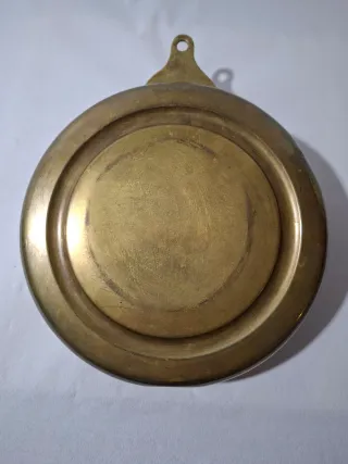 ANTIGUO LIMOSNERA DE BRONCE Y LATÓN PETITORIA