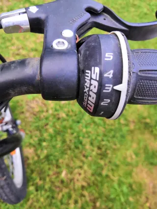 Bicicleta infantil B'Twin Racing Boy 320 20"