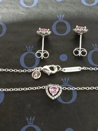Conjunto Collar y pendientes Corazón Rosa