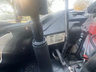 Ford Transit Courier 2021