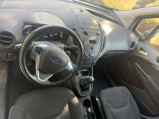 Ford Transit Courier 2021