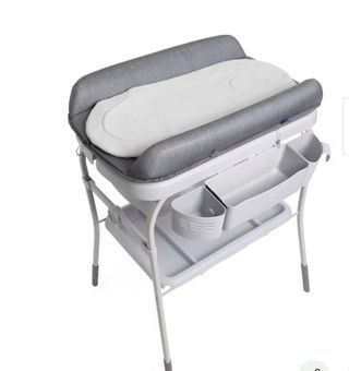 Vaschetta e fasciatoio Chicco per neonati