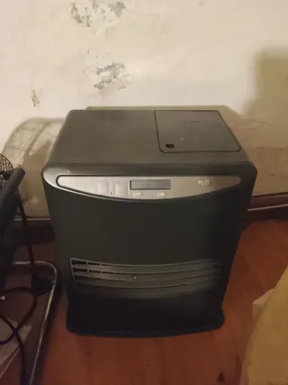 Estufa Eléctrica Parafina Negra/Gris