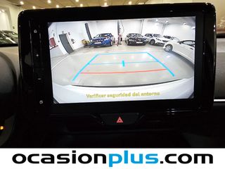 Toyota Yaris Cross 120H Business Plus 85 kW (116 CV)