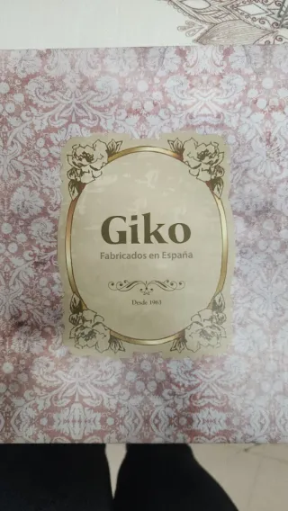 Botines Giko Piel Negros Tacon