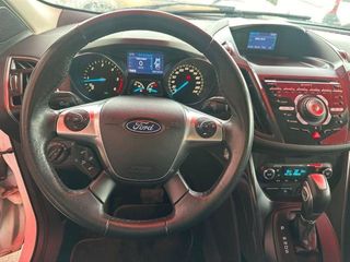 FORD Kuga 2.0 TDCI 140 CV Powershift 4WD Titanium