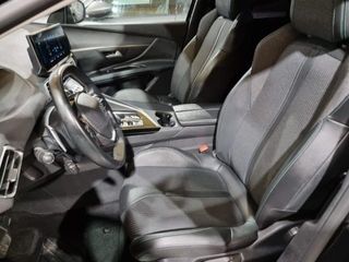 PEUGEOT 5008 Allure 1.5 BlueHDi 130 S&S EAT8