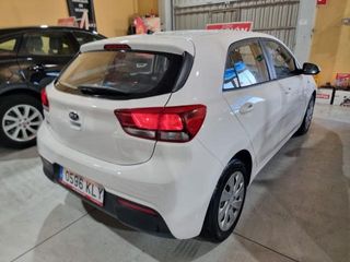 KIA Rio 1.2 CVVT Concept