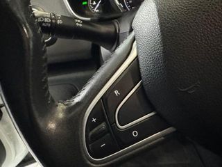 RENAULT Mégane Sport Tourer Zen Blue dCi 85 kW (115 CV) EDC