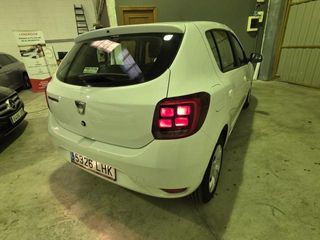 DACIA Sandero Comfort Blue dCi 70 kW (95 CV)