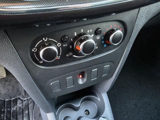 DACIA Sandero Comfort Blue dCi 70 kW (95 CV)