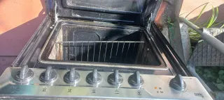Cocina de gas con horno