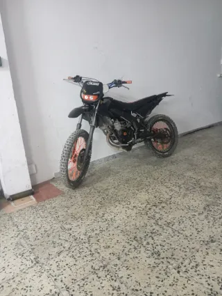 Careta bifaro para moto 49cc