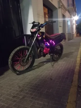 Careta bifaro para moto 49cc