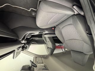 Toyota Rav4 2.5l 220H Advance