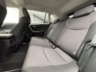 Toyota Rav4 2.5l 220H Advance