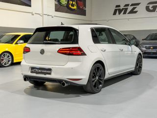 VOLKSWAGEN Golf GTI Performance 2.0 TSI 230CV DSG BMT