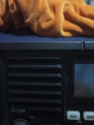 Emisora Marina VHF ICOM IC-M601