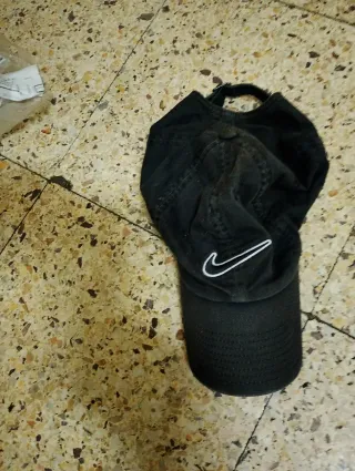 Gorra Nike Negra
