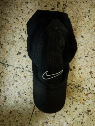 Gorra Nike Negra